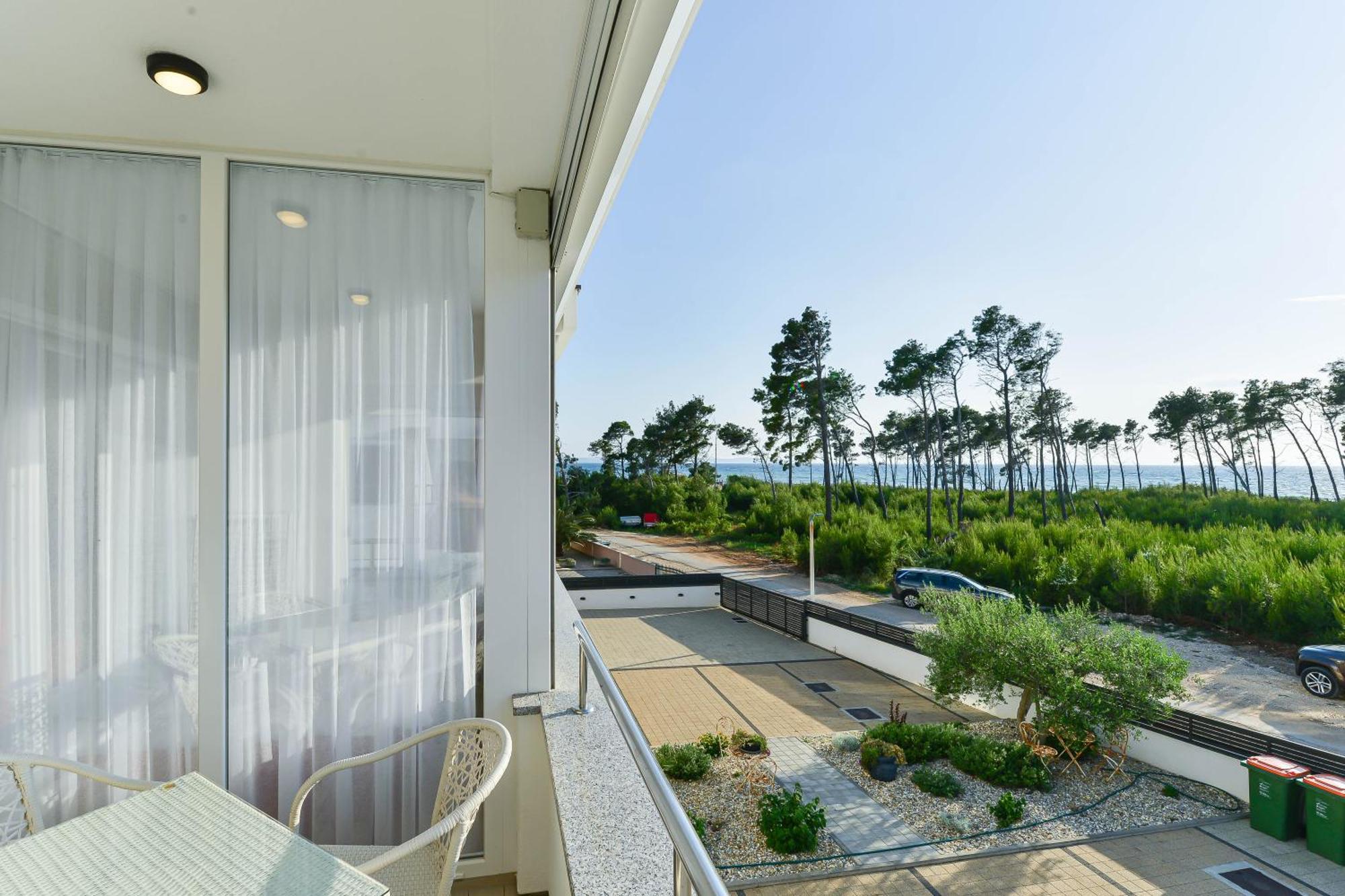 Apartments Laura 1 Privlaka  Dış mekan fotoğraf